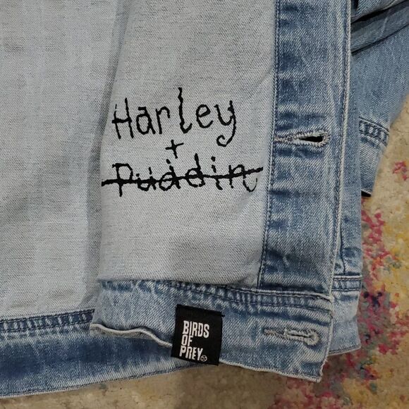 DC Birds of Prey Harley Quinn Denim Jacket with Caution Tape and Flag Detail - Picture 13 of 15